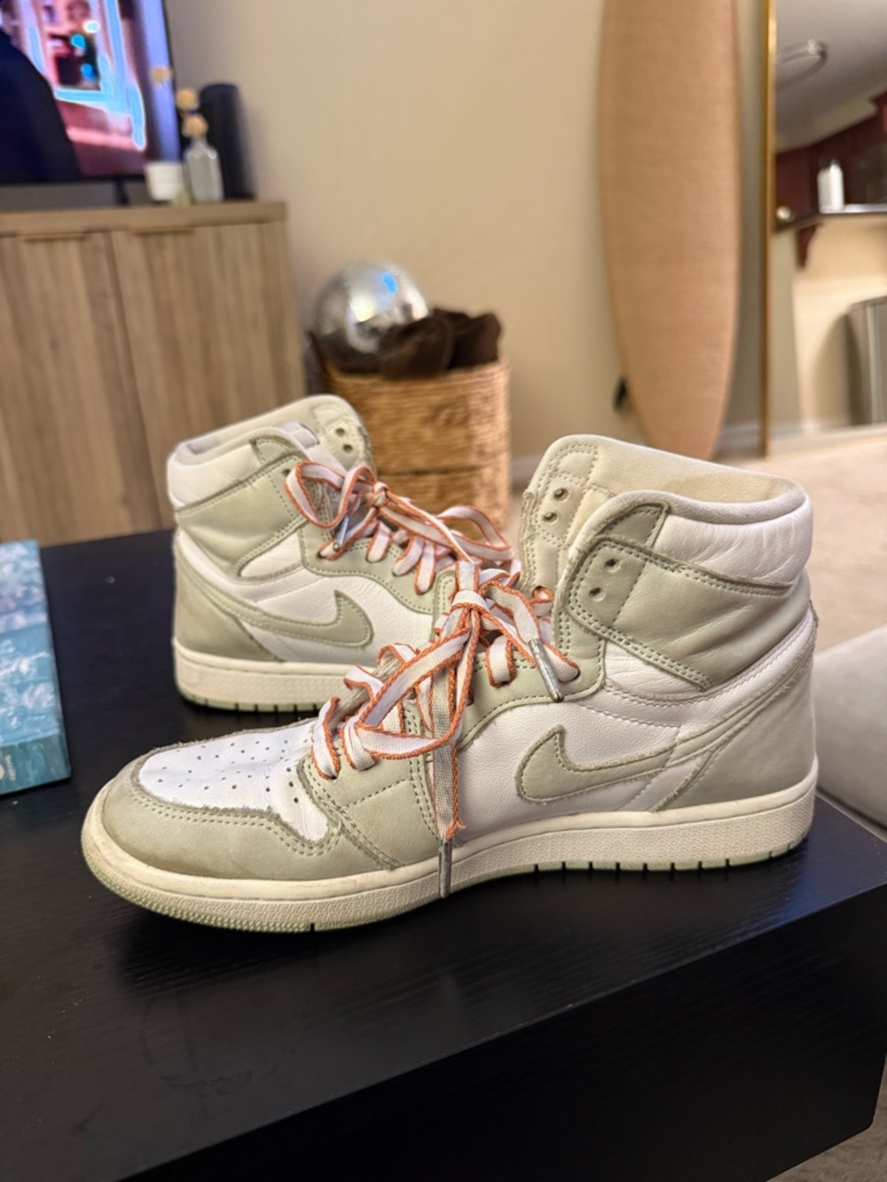 Air Jordan 1 Retro High OG Seafoam - Picture 4 of 7